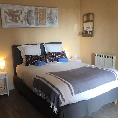 Charmant Appartement Bord De Mer, Plage Cagnes-sur-Mer Kültér fotó