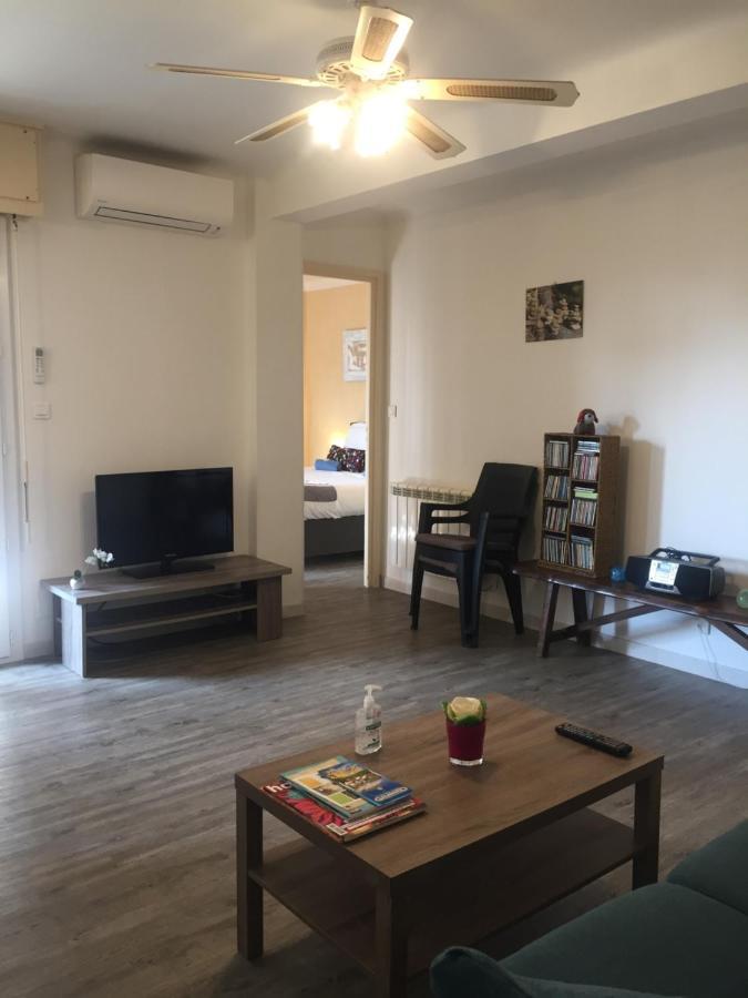 Charmant Appartement Bord De Mer, Plage Cagnes-sur-Mer Kültér fotó